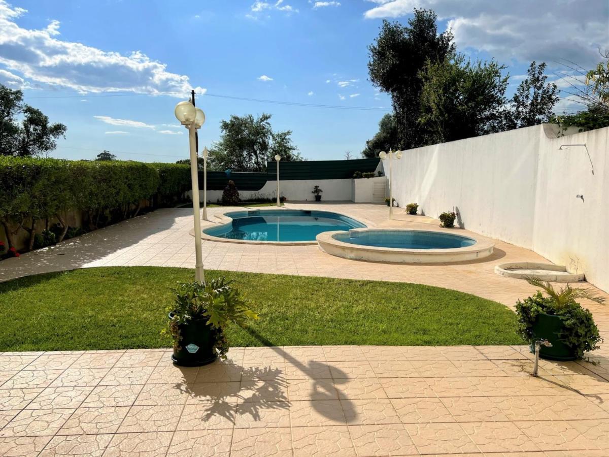 Portimão Classic With Pool by Homing Alvor Exterior foto