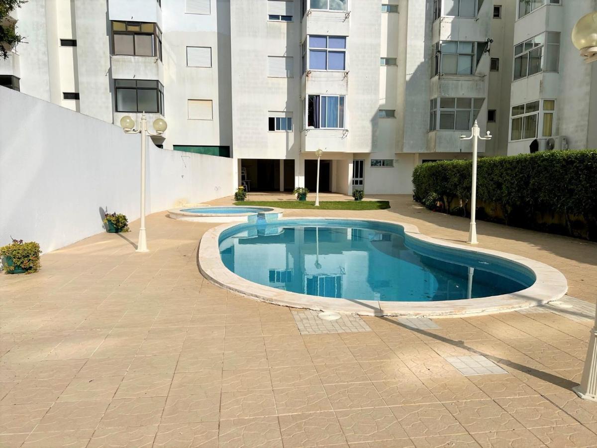 Portimão Classic With Pool by Homing Alvor Exterior foto