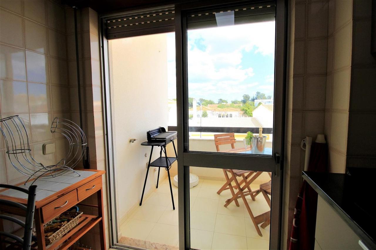 Portimão Classic With Pool by Homing Alvor Exterior foto